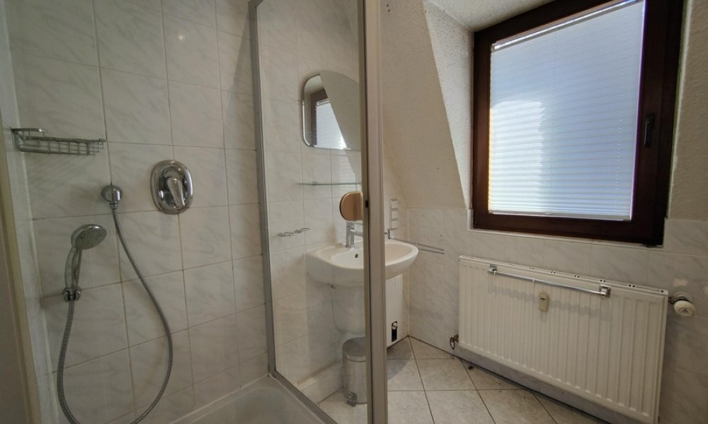 Charmantes Stadthaus in TOP Lage der Eltviller Fußgängerzone mit Maisonette-Wohnung + Gewerbeeinheit