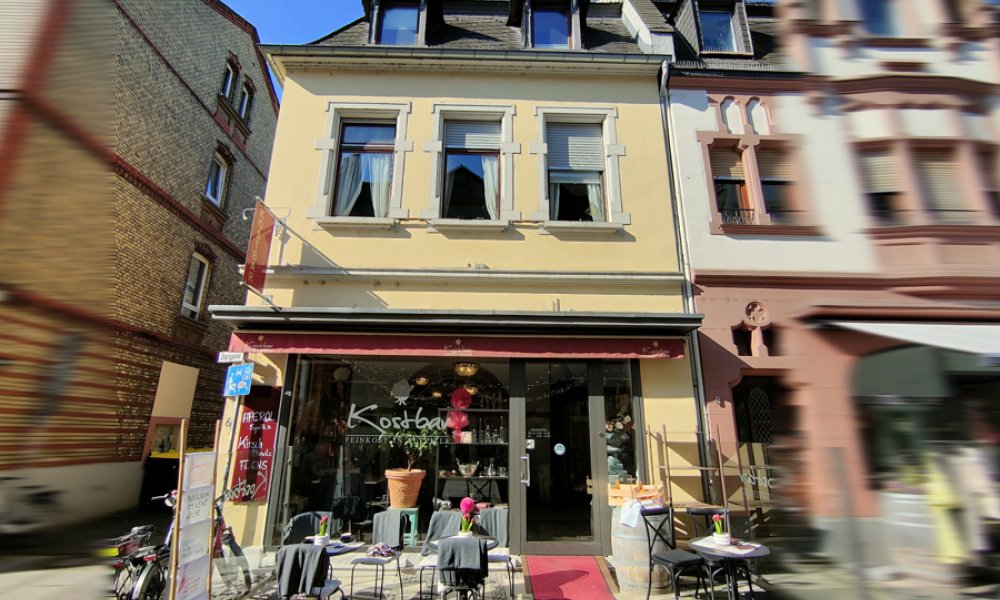 Charmantes Stadthaus in TOP Lage der Eltviller Fußgängerzone mit Maisonette-Wohnung + Gewerbeeinheit